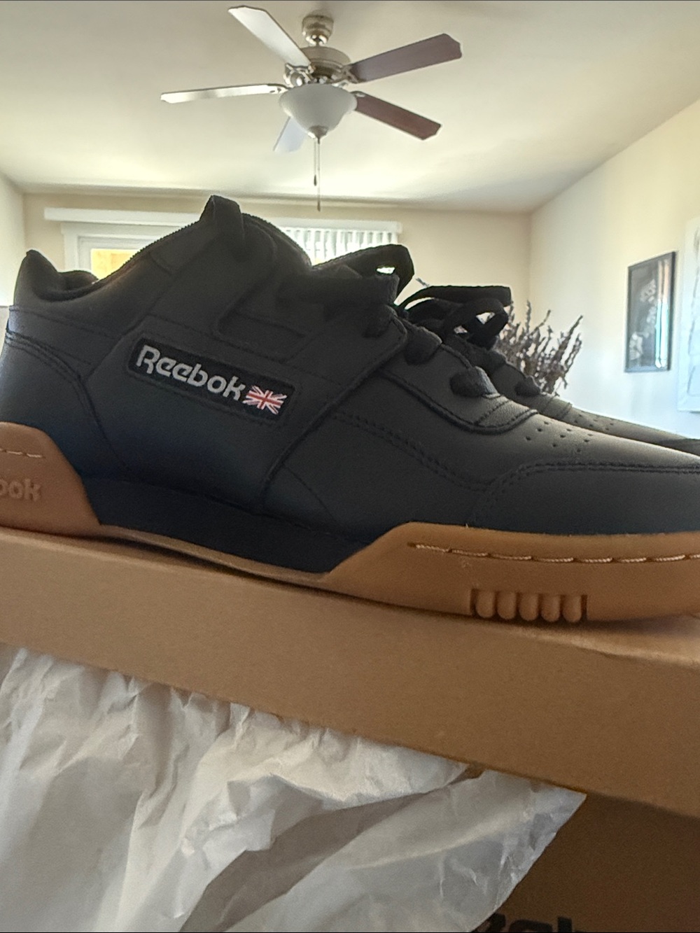 Reebok Men's Black Leather Trainers with Gum Outsole